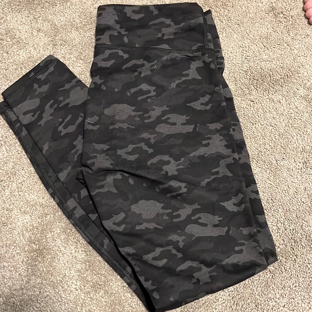 Fabletics Camo Leggings